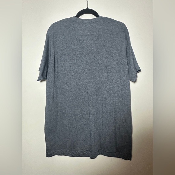 Graphic Tee Gray 'Blessed Mama” T-Shirt with Rainbow design Size Large - Picture 4 of 6